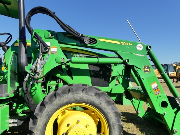 2022-john-deere-5055e-image-9