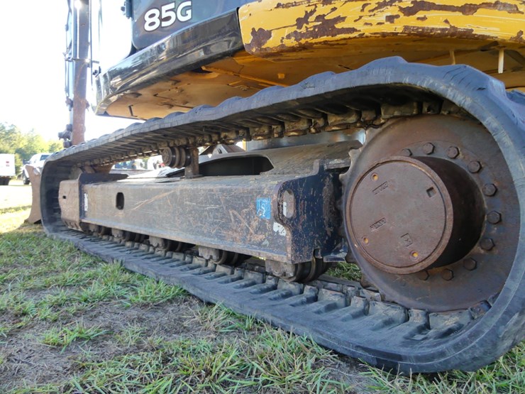 2018-deere-85g-image-5