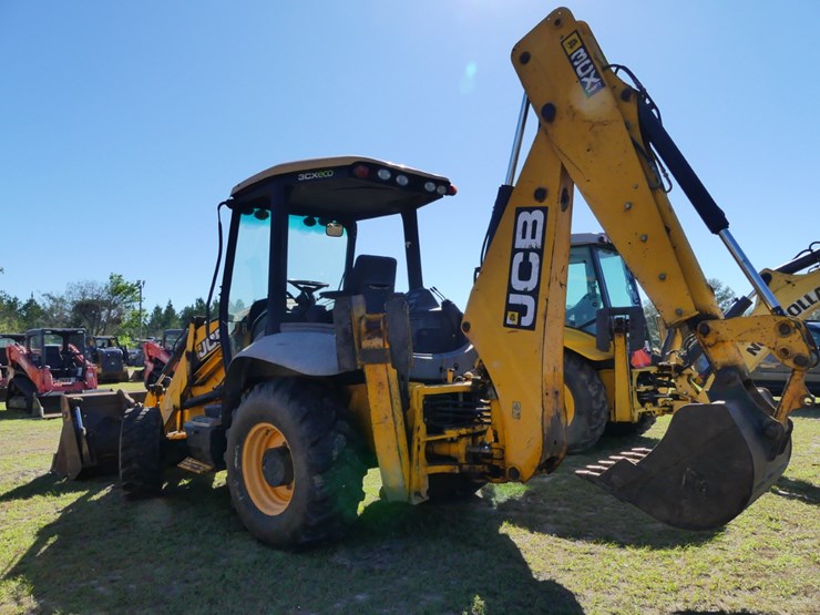 jcb-3cx-image-4