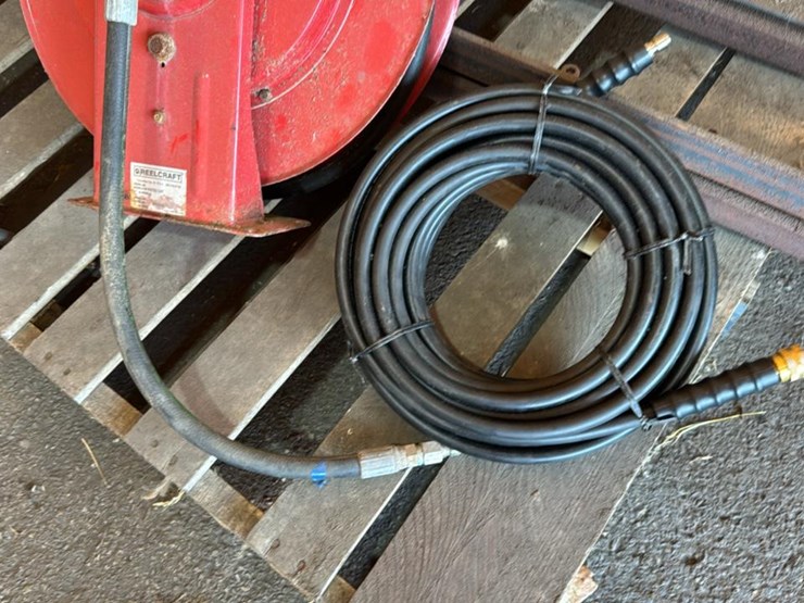 #226-•-air-hose-reel-image-3