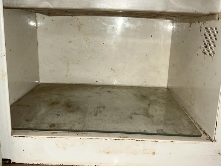 #763-•-bearings,-sprckets,-and-assorted-parts-image-29