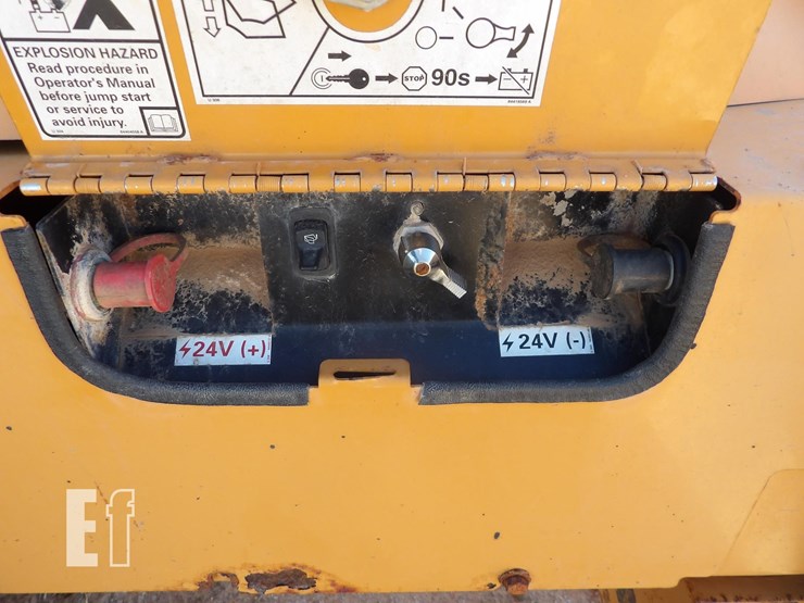 2018-case-921f-image-17