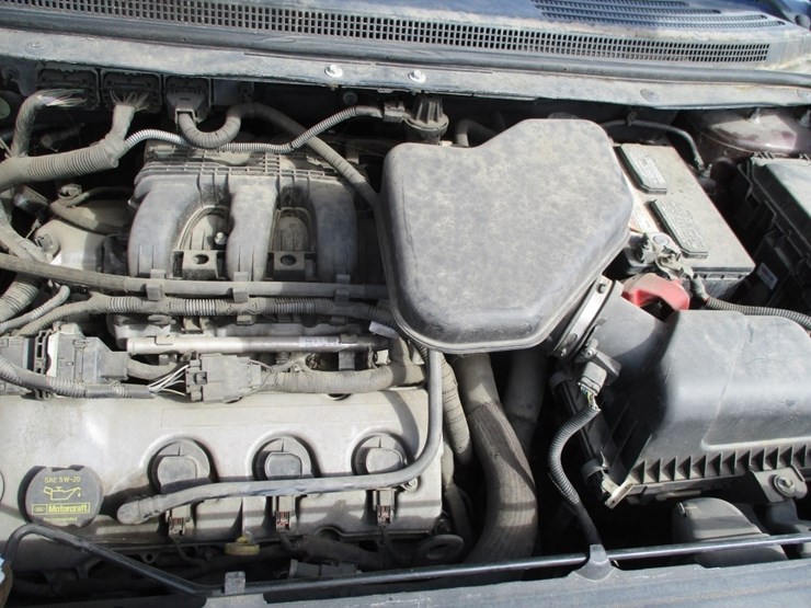 2010-ford-edge-sel-image-5