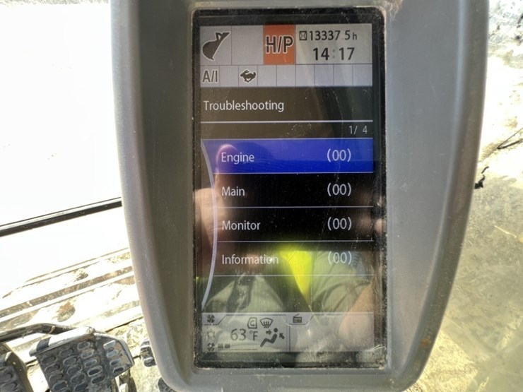 2019-deere-670g-lc-image-73