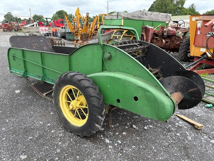 john-deere-40-image-3