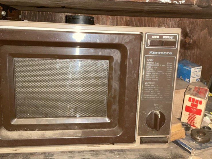 #763-•-bearings,-sprckets,-and-assorted-parts-image-28