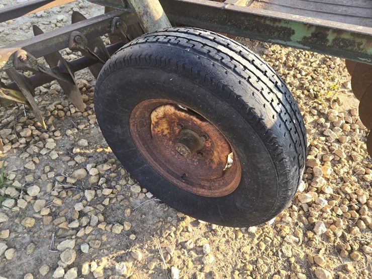 john-deere-14-image-4