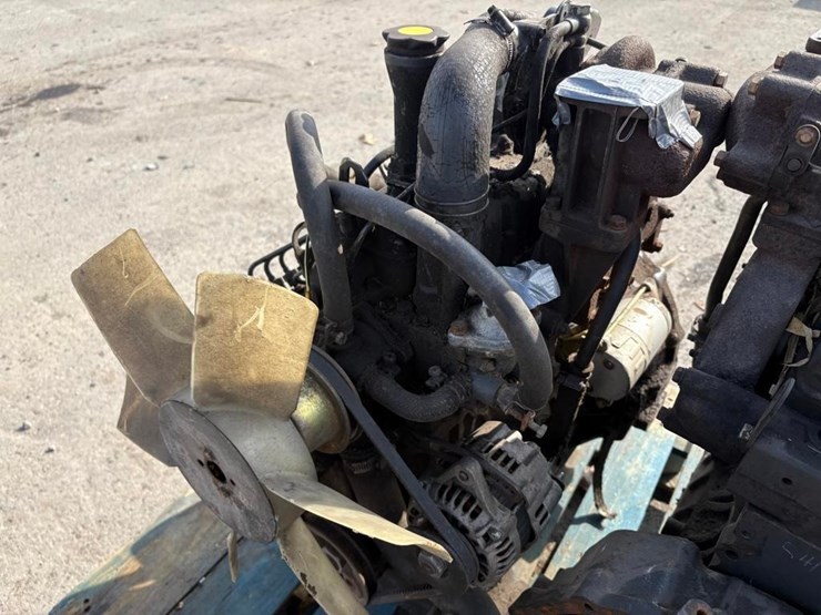 new-holland-lx665-image-4