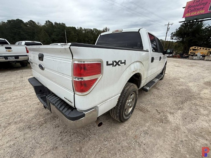2014-ford-f150-xlt-image-10