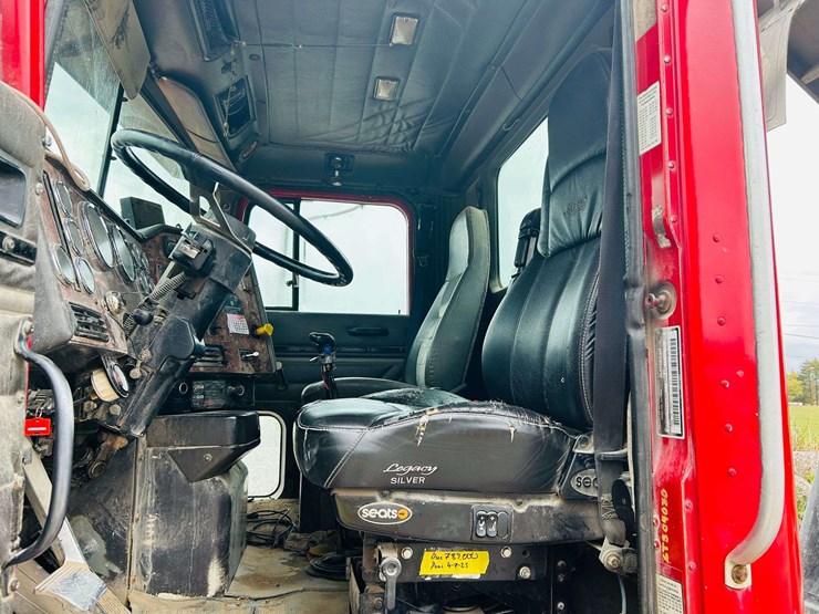 1997-international-paystar-5000-image-117