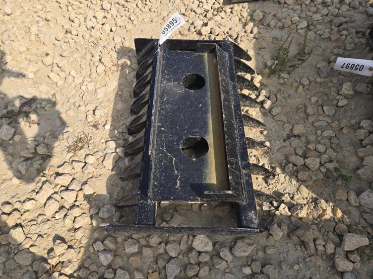 #5895-•-new-mini-skid-steer-universal-root-rake-image-3