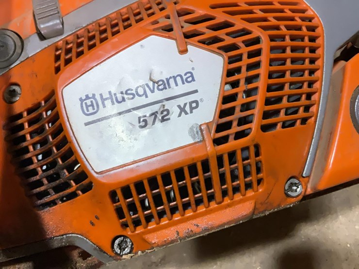 #105-•-husqvarna-chainsaw-image-7