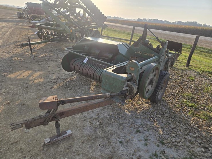 john-deere-14-image-3