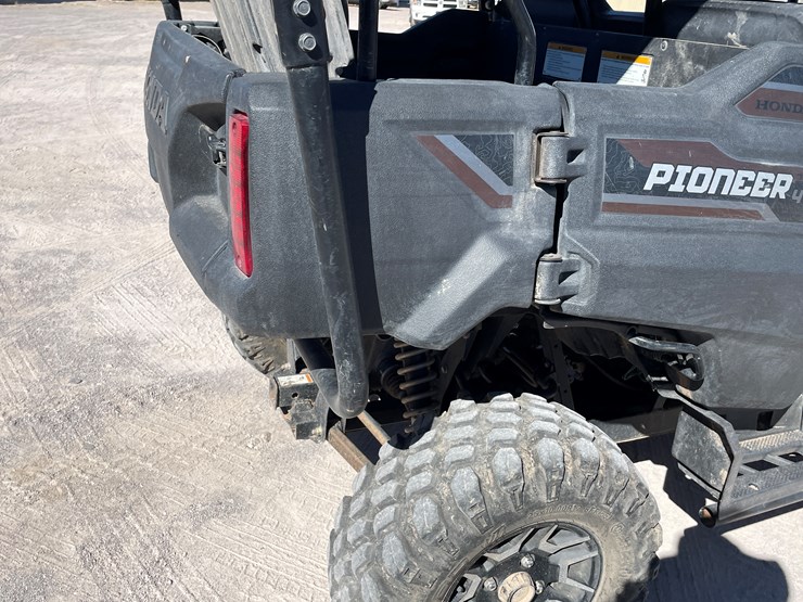2021-honda-pioneer-700-image-29