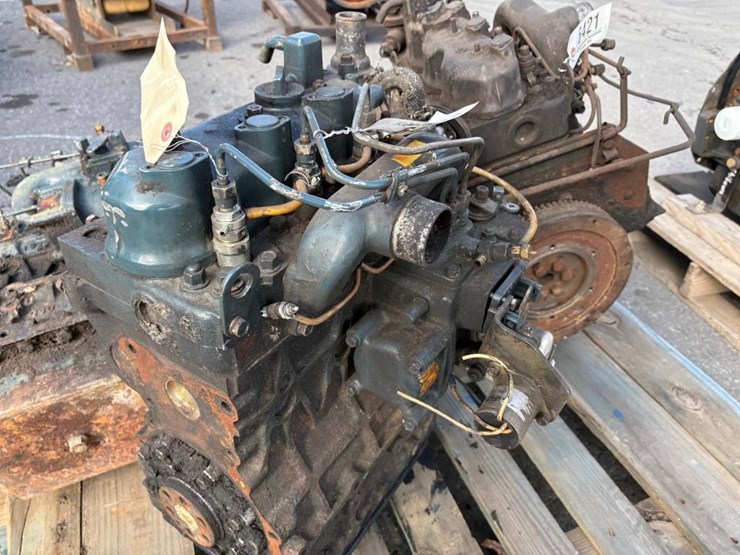 new-holland-l455-image-3