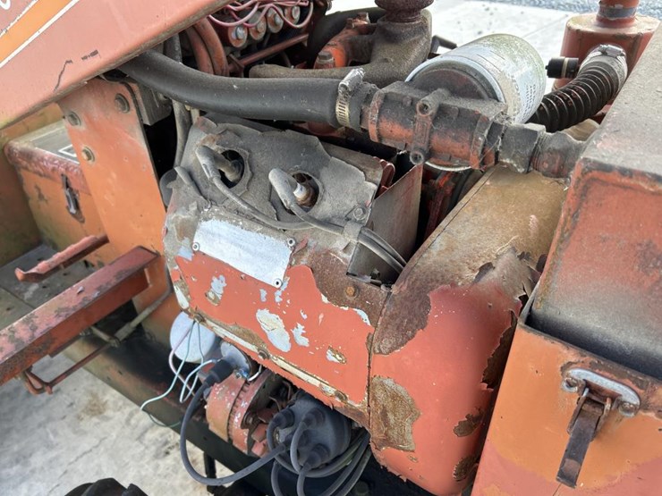 ditch-witch-2300-image-17