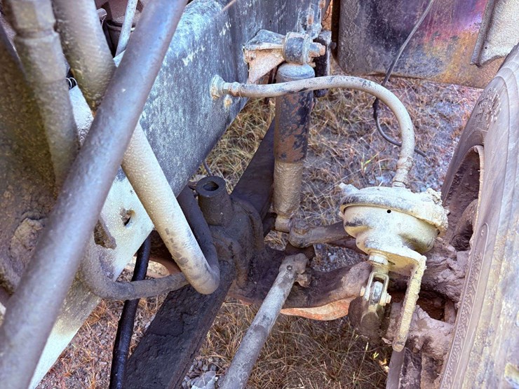 freightliner-t/a-water-truck-image-43