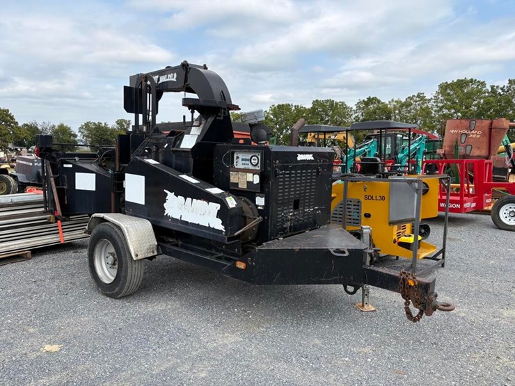 bandit-1240xp-chipper-image-1