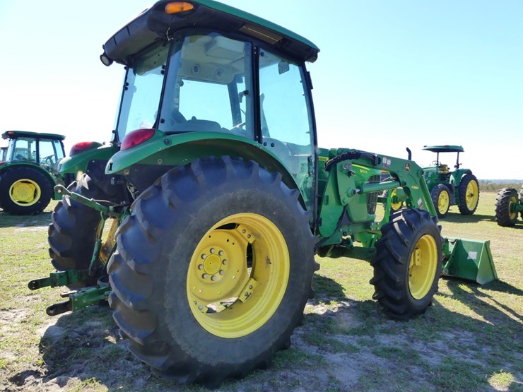 2013-john-deere-5101e-image-3