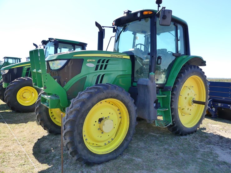 2016-john-deere-6110m-image-2