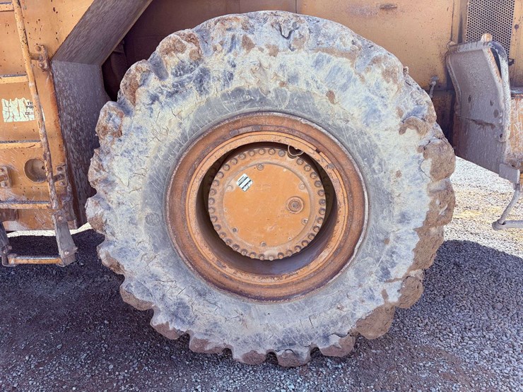 1984-caterpillar-988b-image-10