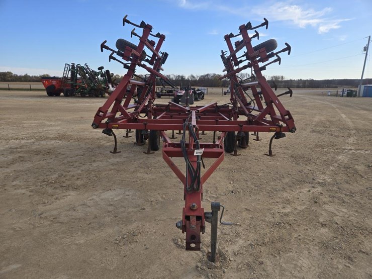 case-ih-4800-image-11