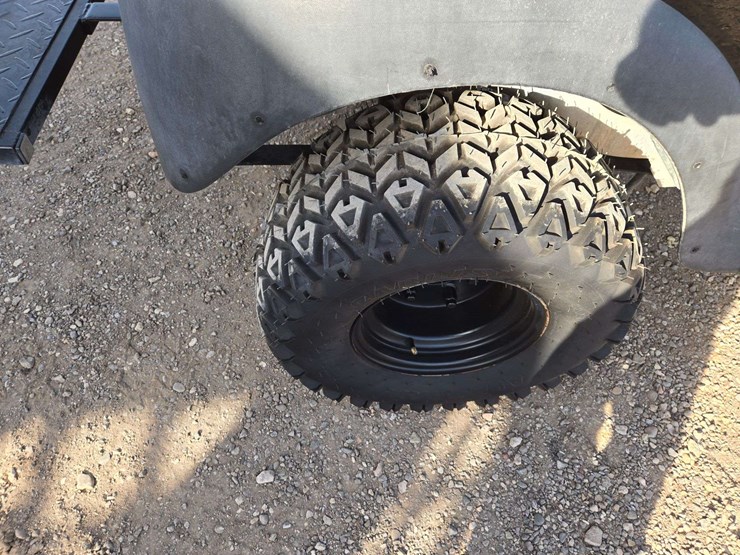 2012-club-car-precedent-golf-cart-image-8