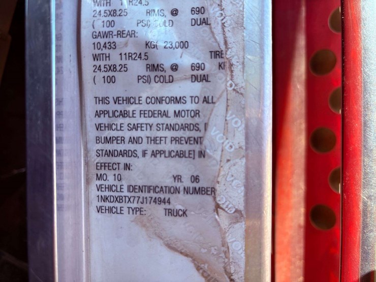 2007-kenworth-t800-image-75