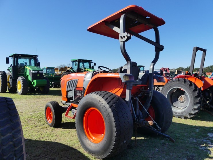 2016-kubota-l4760-image-4