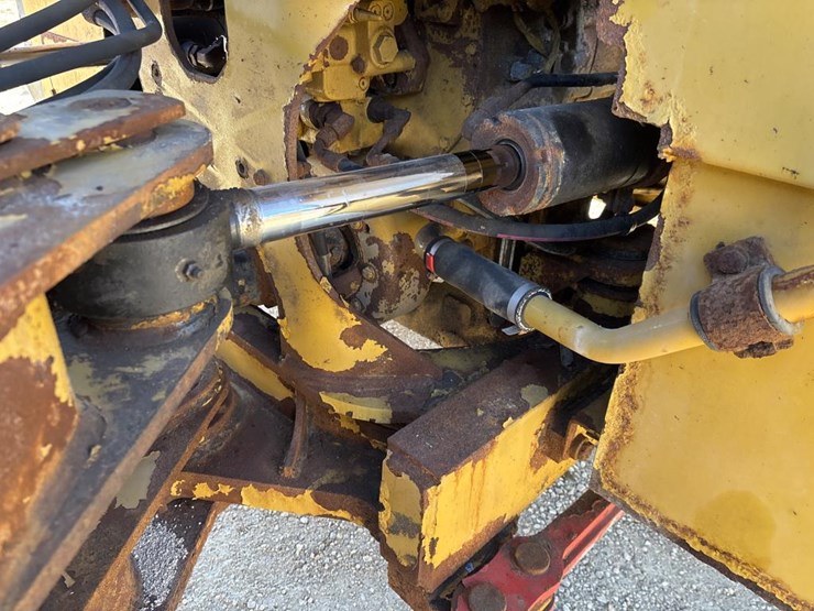 caterpillar-950k-image-30