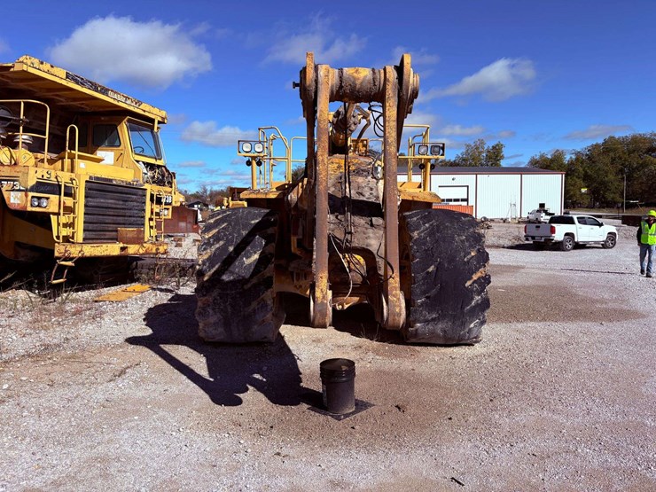 2001-caterpillar-988g-image-7