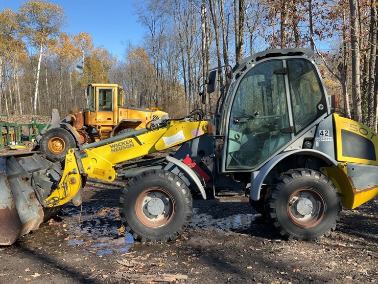 2011-wacker-neuson-750t-image-2