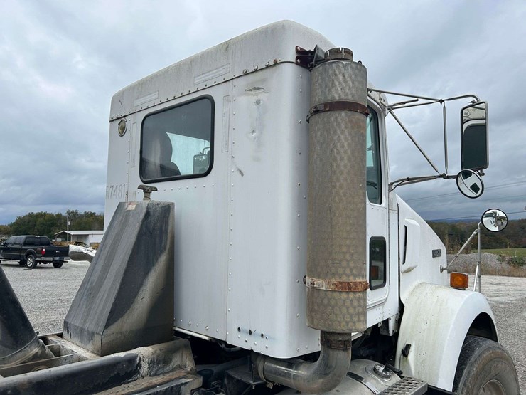 kenworth-t800-image-82