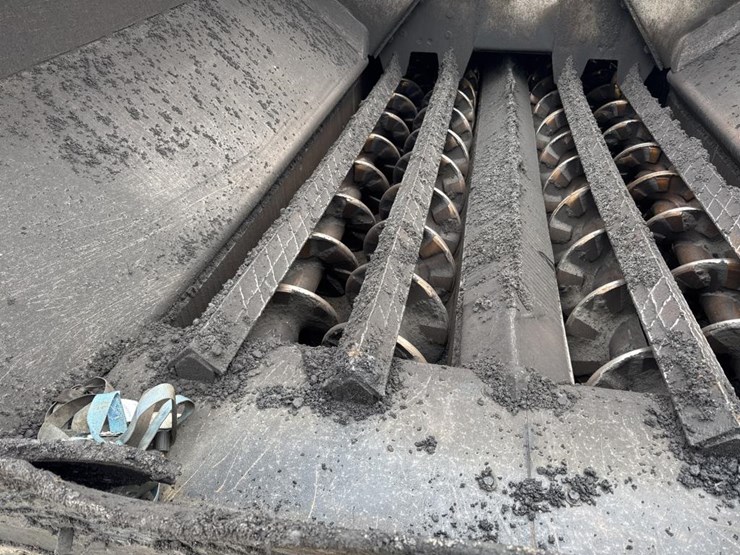 2015-cummins-qsb6.7-image-25