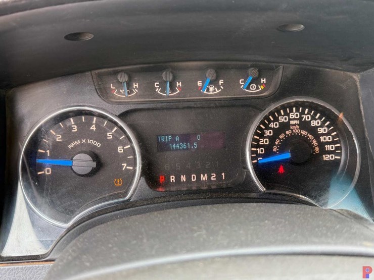 2014-ford-f150-xlt-image-14