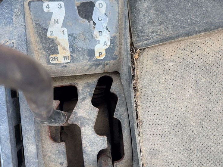 john-deere-4640-image-25