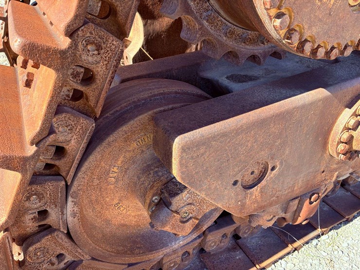 1984-caterpillar-d9l-image-26