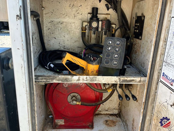 2017-ford-f550-xl-image-50