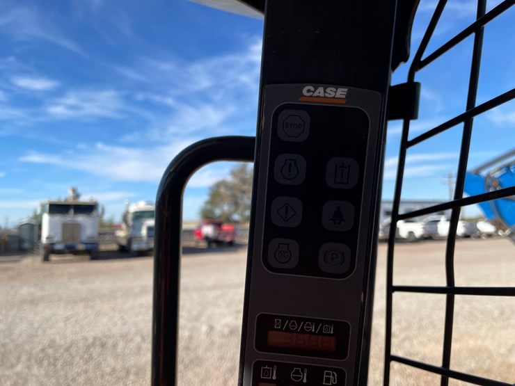 2015-case-tr270-image-8