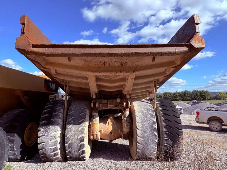 1993-caterpillar-773b-image-3