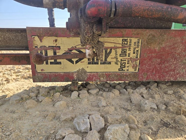 #5878-•-shaver-3pt-post-pounder-image-3