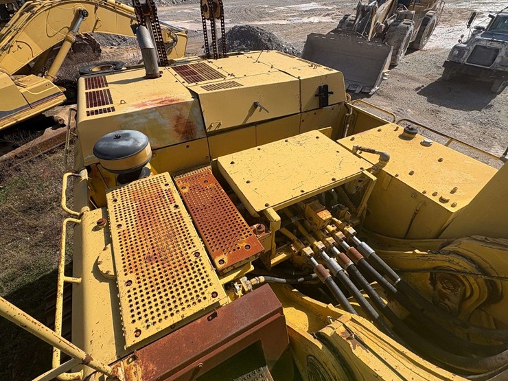 1998-caterpillar-375l-image-39