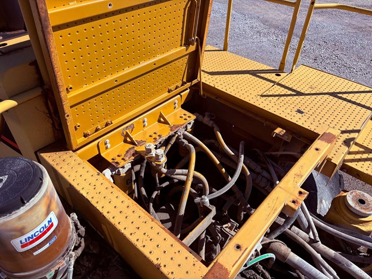 2001-caterpillar-988g-image-52