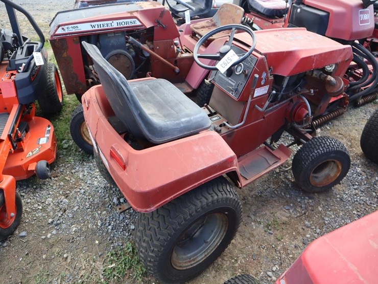 wheel-horse-lawn-&-garden-tractor-image-7