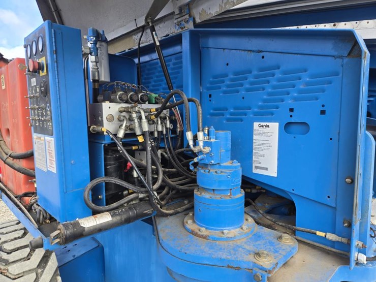 2002-genie-s65-image-37