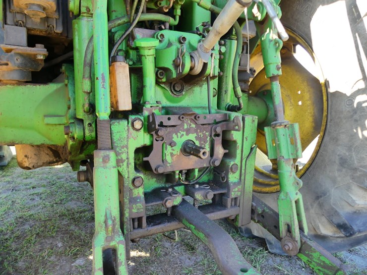 2001-john-deere-6210-image-6