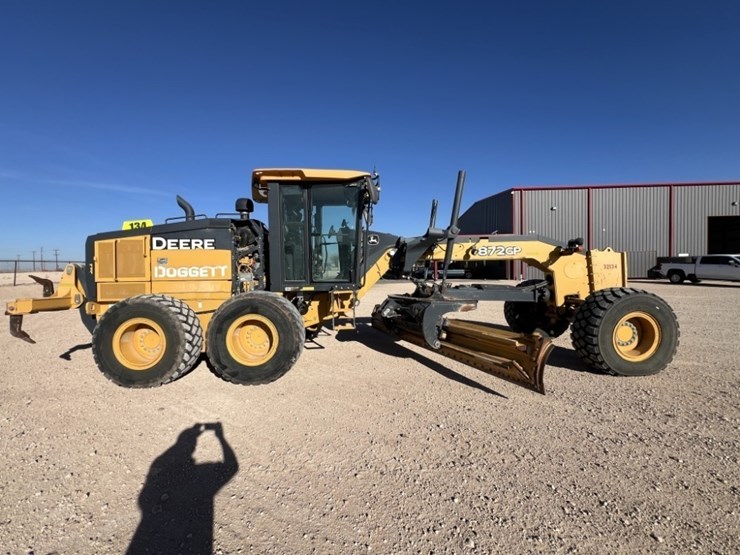 2018-deere-872gp-image-6