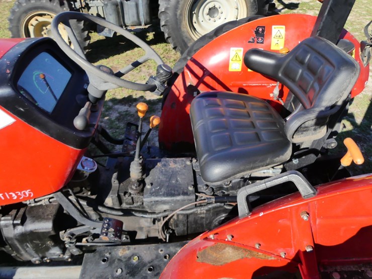 massey-ferguson-2625-image-9