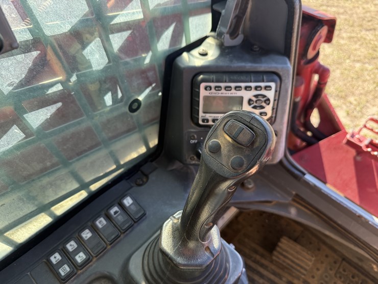 takeuchi-tl12r2-image-12