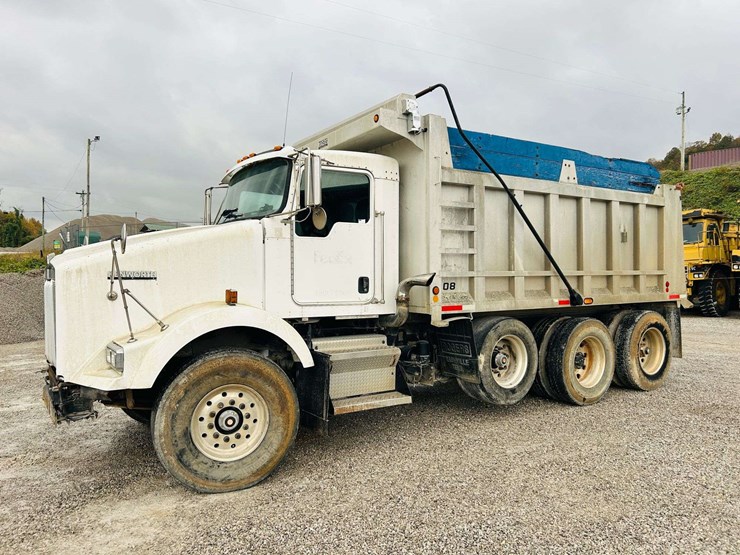 kenworth-t800-image-1